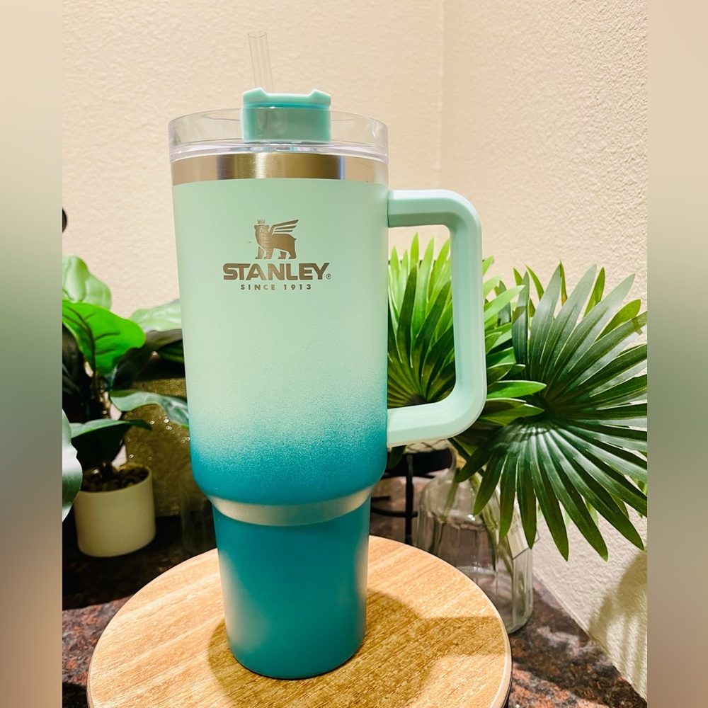 RARE Limited Edition Stanley Quencher Turquoise OMBRÉ - Picture 1 of 17